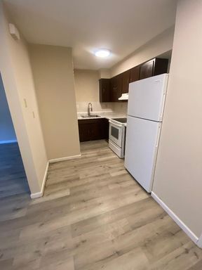 Building Photo - 3729 Morganford Road - Unit D