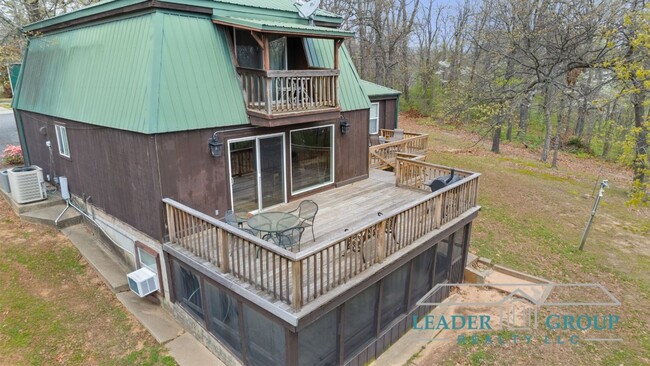 Building Photo - Waterfront Rental on Lake Eufaula!