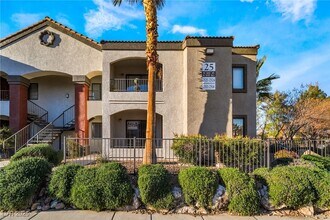 Building Photo - 950 Seven Hills Dr