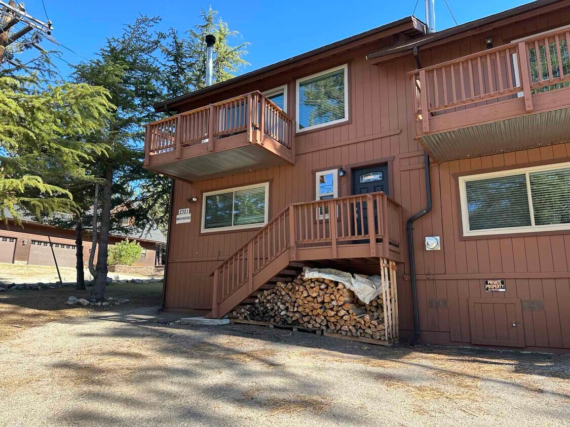 Primary Photo - 2321 Birchwood Way