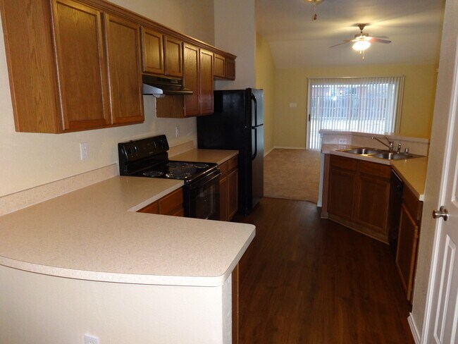 Foto del edificio - 313 Woodridge Dr
