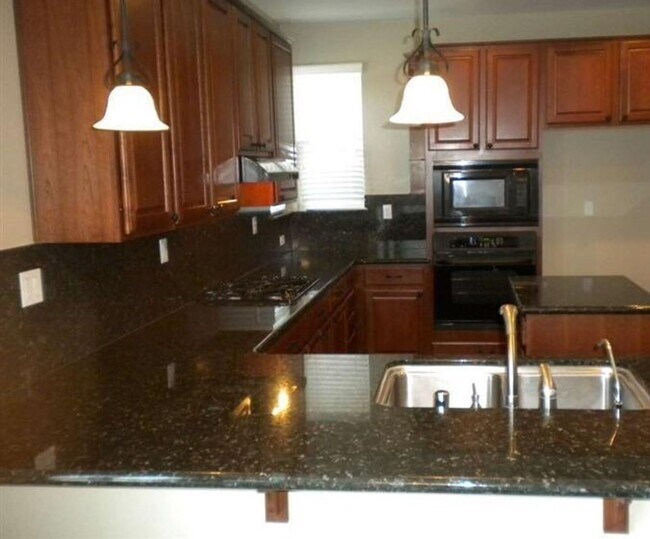 Foto del edificio - Upscale Home Close to Golf Coarse