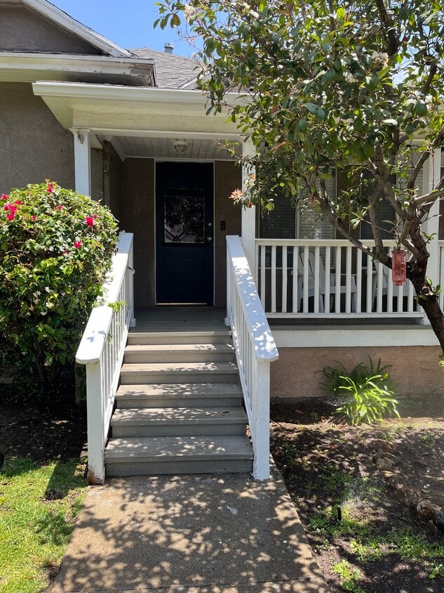 Photo - 428 Cypress Ave (Pasadena, CA)