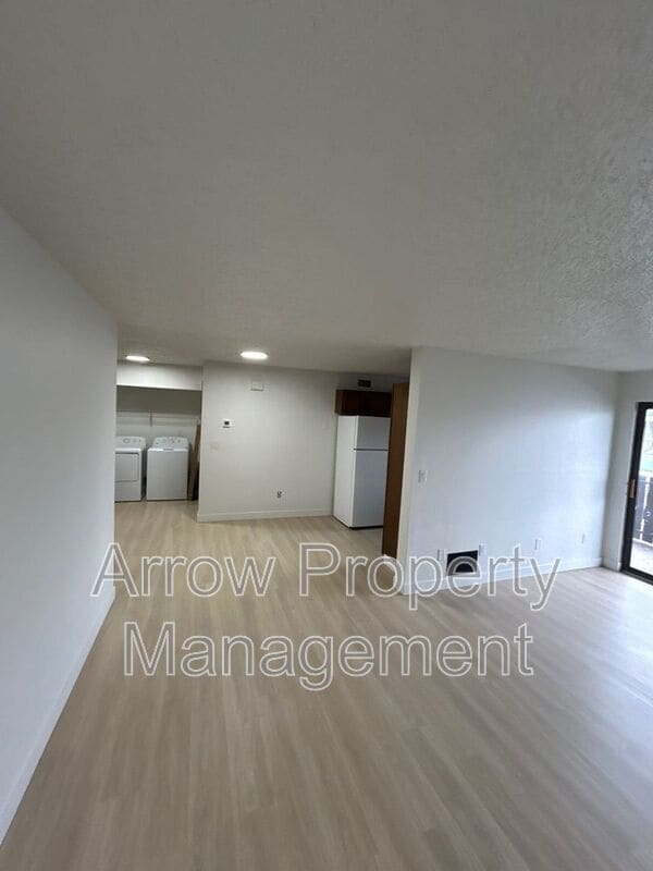 Foto del edificio - 203 E Arbor Ave