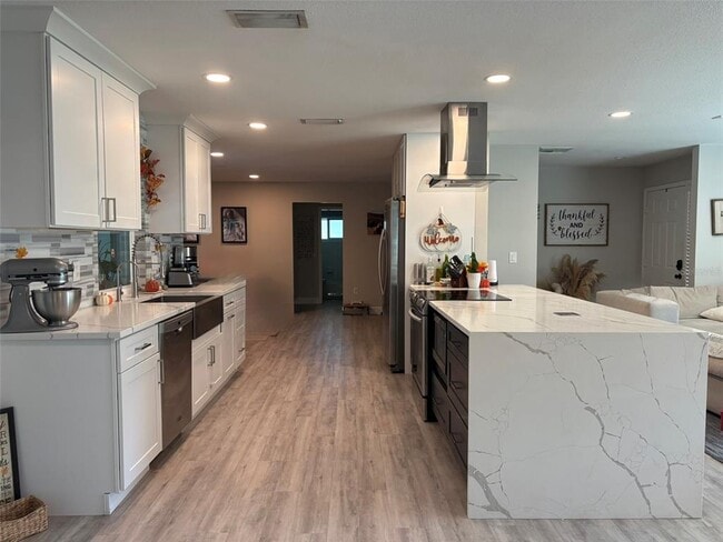 Foto del edificio - 4420 Meadow Creek Cir