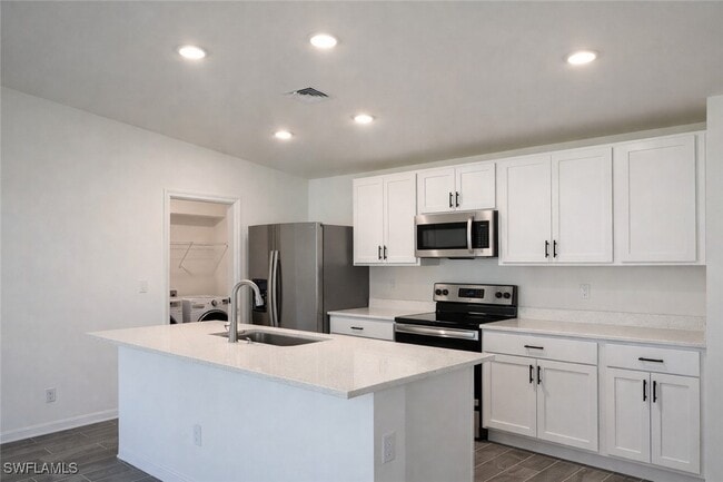 Foto del edificio - 4129 NE 20th Pl