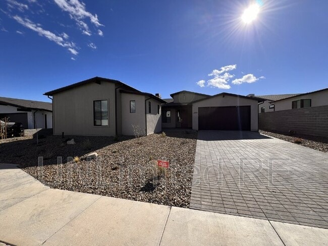 Foto del edificio - 5705 E Cannon Pl