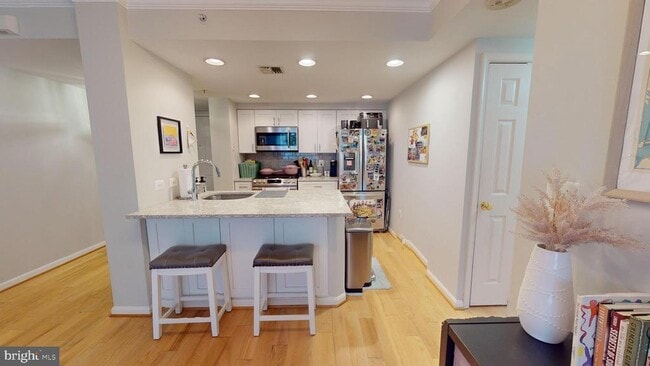 Building Photo - 3835 9th St N