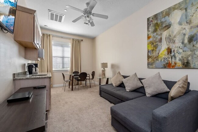 Foto del edificio - 1552 Corolla Ct