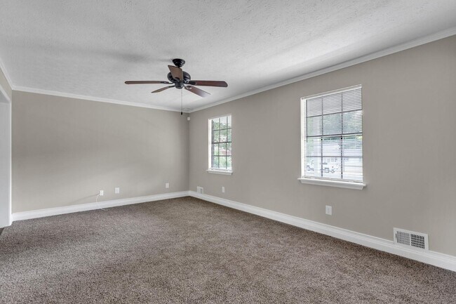 Foto del edificio - 8989 Teal Ln