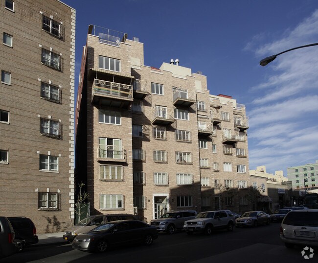 Foto principal - 461-463 Flushing Ave