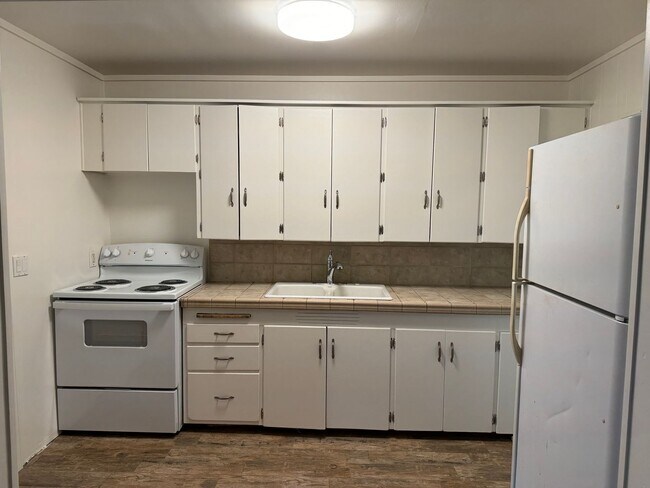 Foto del edificio - L0016 A &amp; B