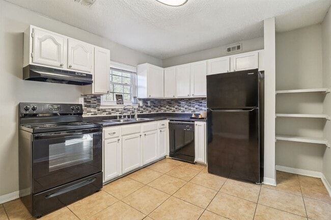 Cocina - Eagle Trace Apartments