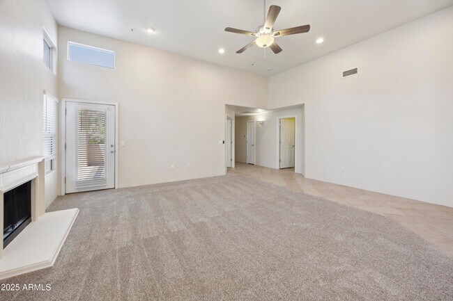 Foto del edificio - 11260 N 92nd St