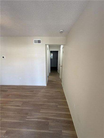 Building Photo - 4785 Dadson Ct