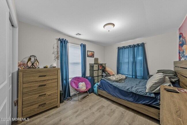 Foto del edificio - 816 King Georges Rd
