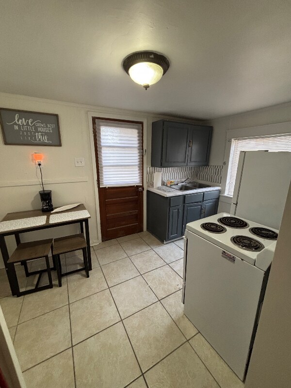 Foto del edificio - 242.5 Nursery Ave