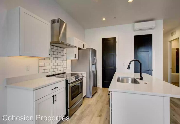 Foto principal - 5165 E Warm Springs Ave