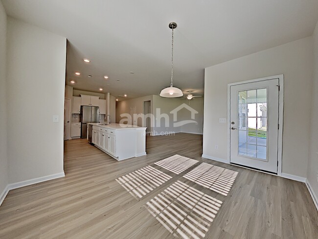 Building Photo - 14314 Hugh Dixon Way