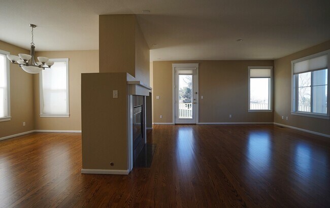 Foto del edificio - 10536 Unity Pkwy