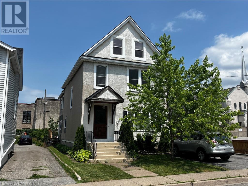 10 Lyman St, St. Catharines, ON L2R 5M7 House for Rent in St