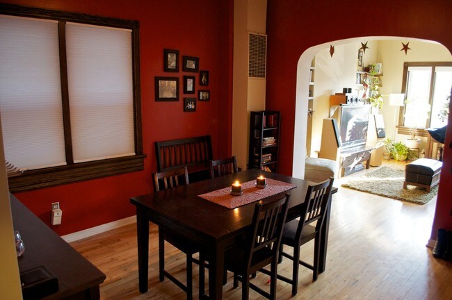 Dining Room (looking into Living Room) - 2246 W Erie St