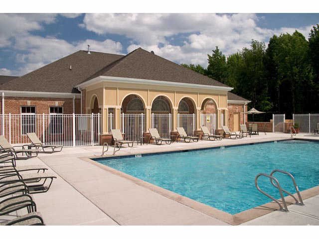 The Club at Autumn Ridge Rentals - Union, NJ | Apartments.com