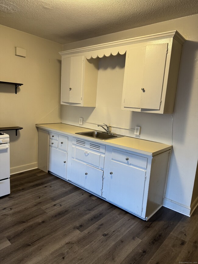 Foto del edificio - 666 Main St