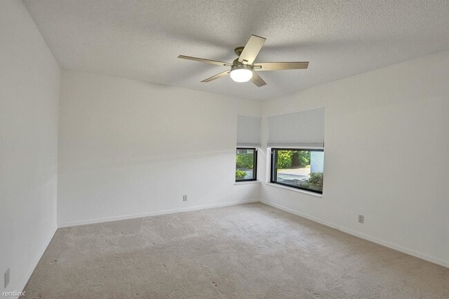 Building Photo - 3 br, 2 bath House - 21349 Placida Ter