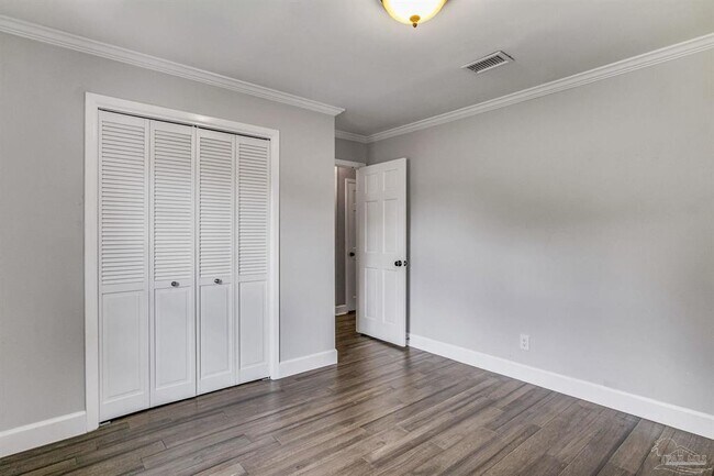 Foto del edificio - 2142 Windermere Cir