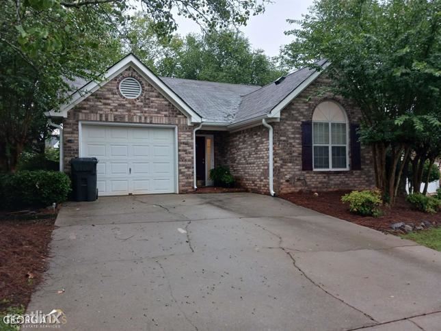 Foto principal - 2 br, 2 bath House - 126 R Greentree Drive