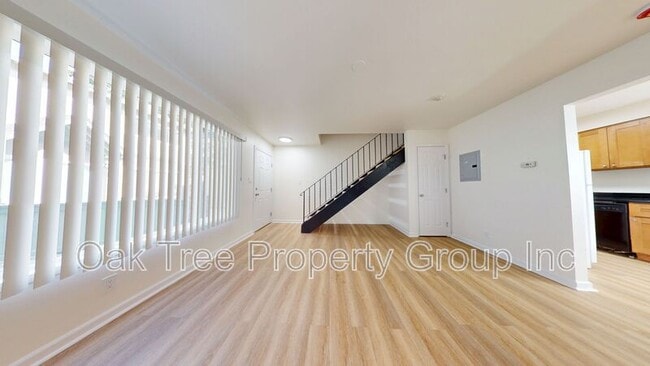 Building Photo - 620 G St