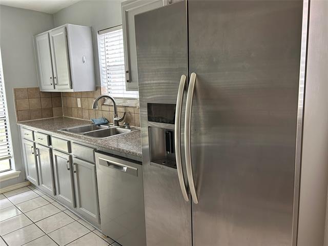 Foto del edificio - 4932 Arbor Glen Rd