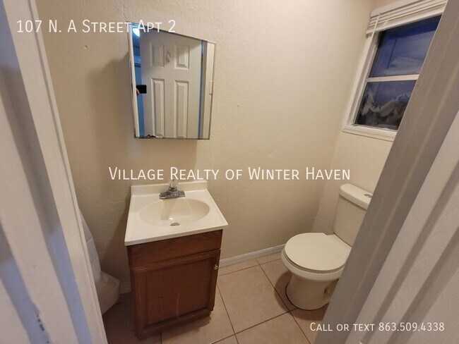 Foto del edificio - 1 Bedroom/1 Bathroom in the Heart of Lake ...