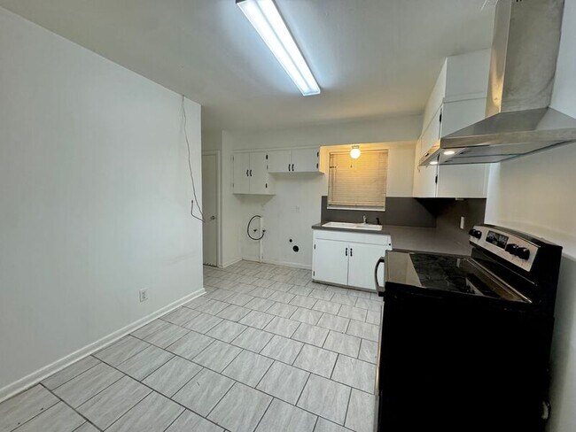 Foto del edificio - 103 Park Cir