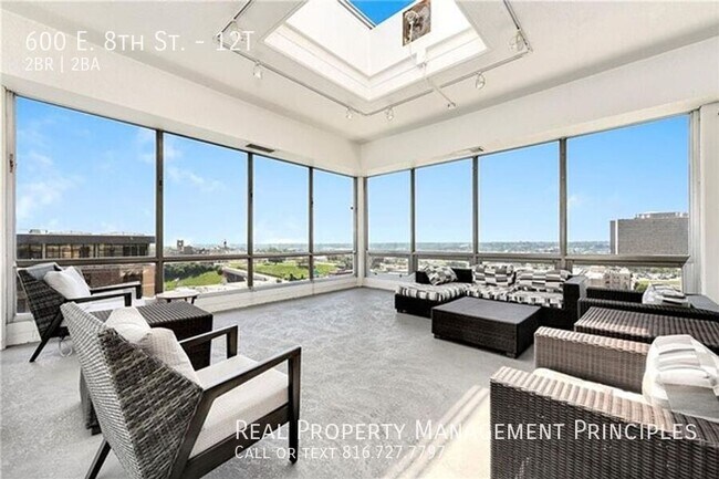 Foto del edificio - 600 E 8th St