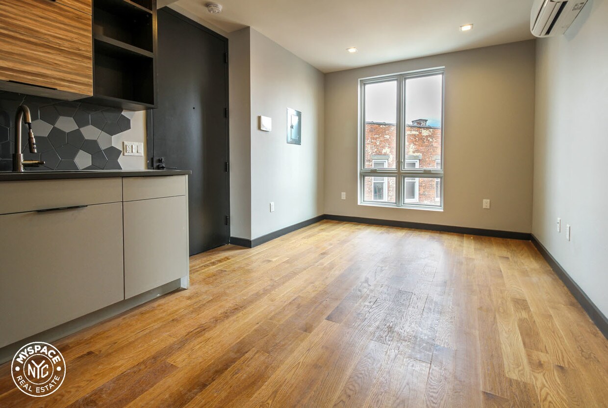 Foto principal - 10 Jefferson St