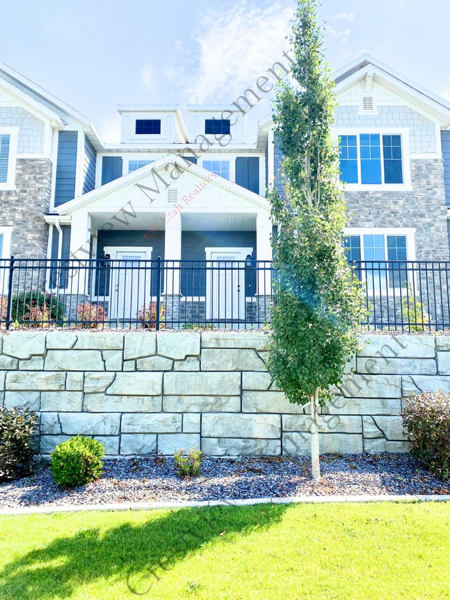 Building Photo - 4883 N Nile Dr