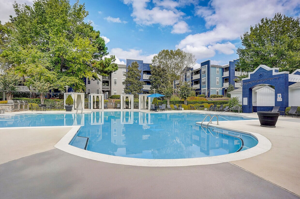 The Alcove at Birkdale Village Apartments in Huntersville, NC