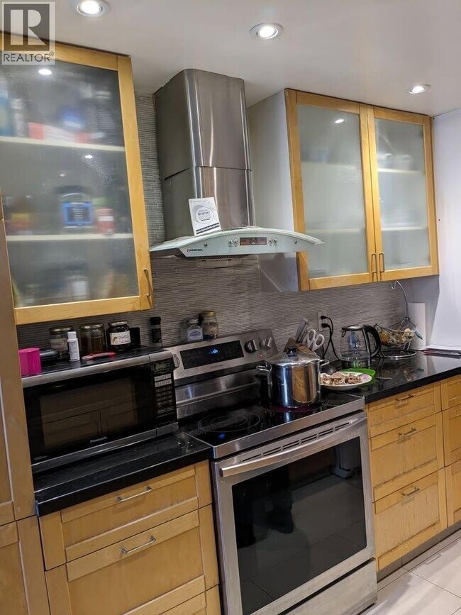 Photo du bâtiment - 2060 Bellwood Ave