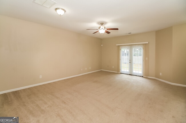 Foto del edificio - 2390 Bigwood Trail