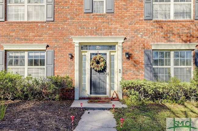 Foto del edificio - 165 Village Lake Dr