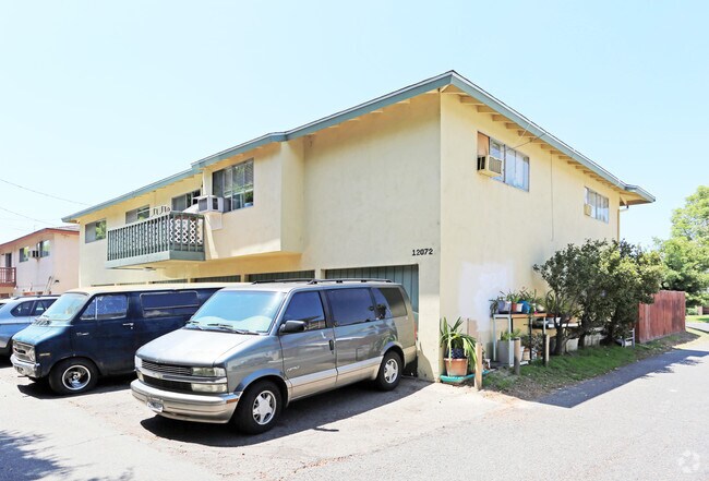 Building Photo - 12072 Laguna St