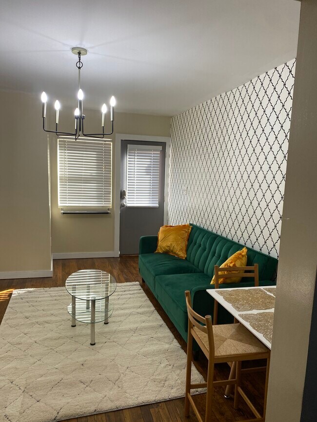 Foto del edificio - 561 Formwalt St SW