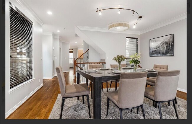 Foto del edificio - 621 Knox St