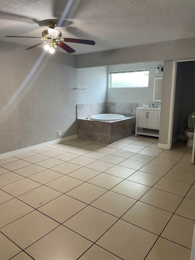 Foto del edificio - 1241 16th St