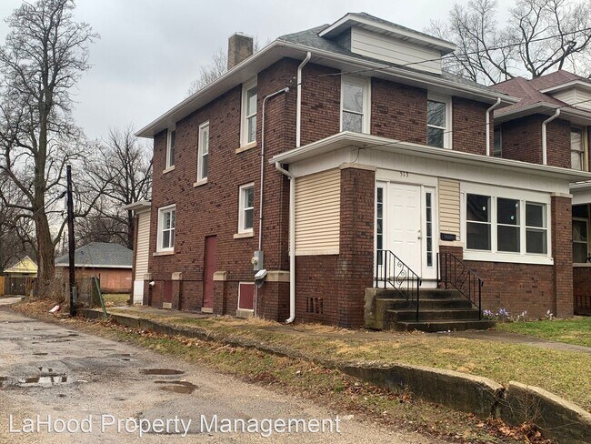 Building Photo - 3 br, 1 bath House - 513 Alexander