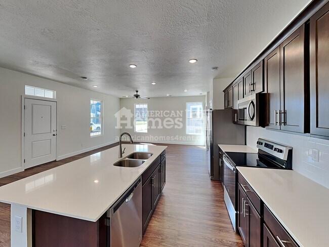 Building Photo - 6072 W Arranmore Drive