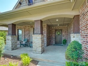 Building Photo - 4300 High Range Ln