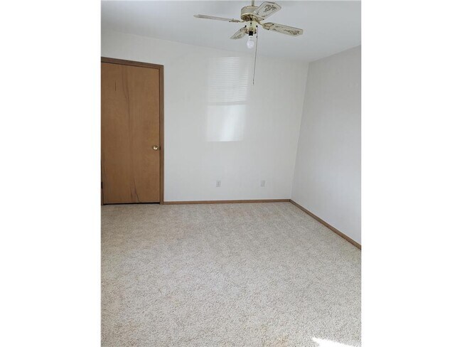 Foto del edificio - 376 4th St E